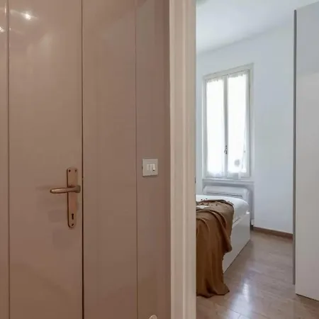 Two-room San Babila * Milan