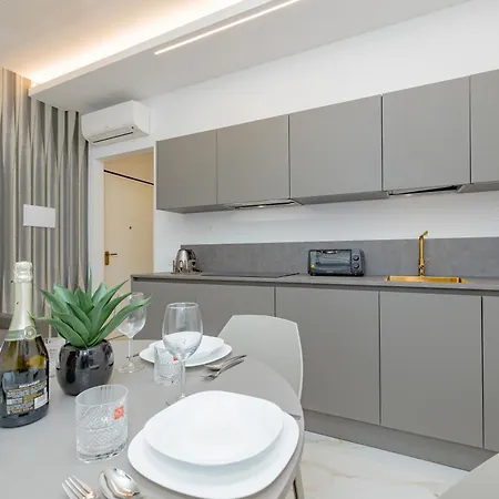 2co4 - Duomo - Modern - Appartement *