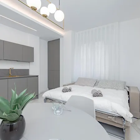 1co4 - Duomo - Luxurious And - Apartamento *