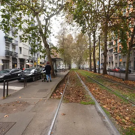 Apartament Primopiano - Cenisio 37 *