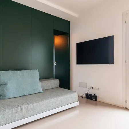 Bilocale Design Con Terrazza - De Angeli Lägenhet Milano