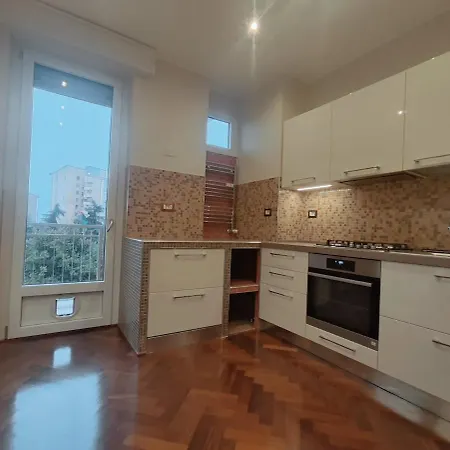 Periferia Chic Milánó