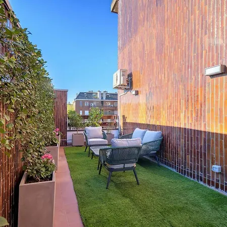 Luxury Terrace Apartment