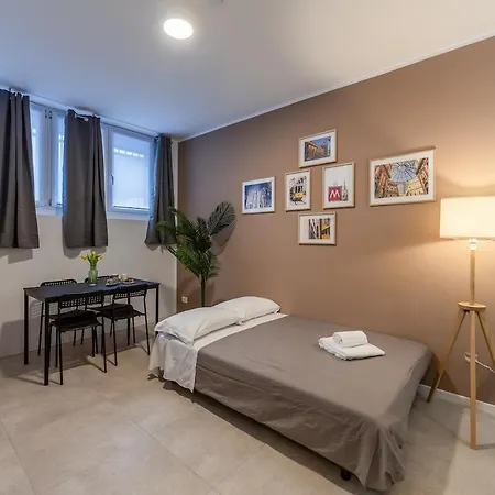 Authentic Private Flat 2 Min From Navigli Appartamento *