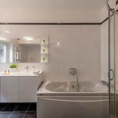 Brera 19 - Wonderful Two Floors Διαμέρισμα *