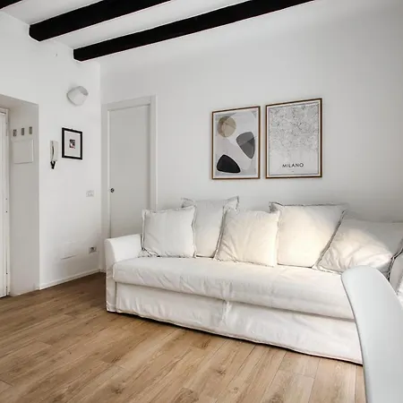 Just Urban Stays - Accogliente Bilocale In Centro Metro M2 E M4 Lejlighed *