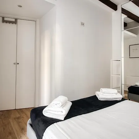 Lejlighed Just Urban Stays - Accogliente Bilocale In Centro Metro M2 E M4