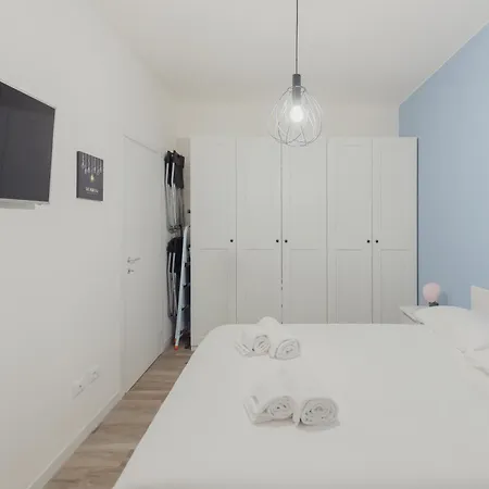 Gohost - Il Sorriso Di Fofo - Cozy Flat Near Navigli * Milánó