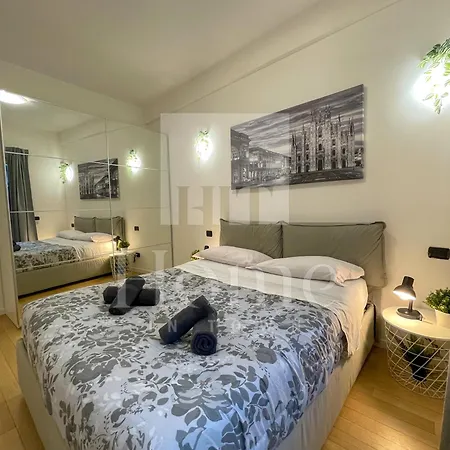 Apartment In Town - Porta Nuova District