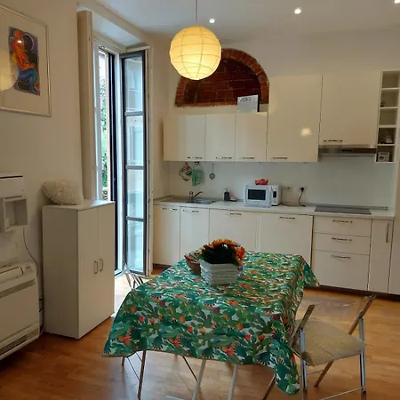 Luminoso Monolocale Nel Cuore Di * Mailand