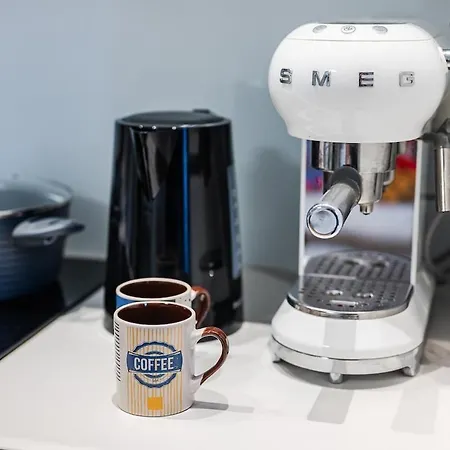 - Bilocale Design - Metropolitana - Train Apartament