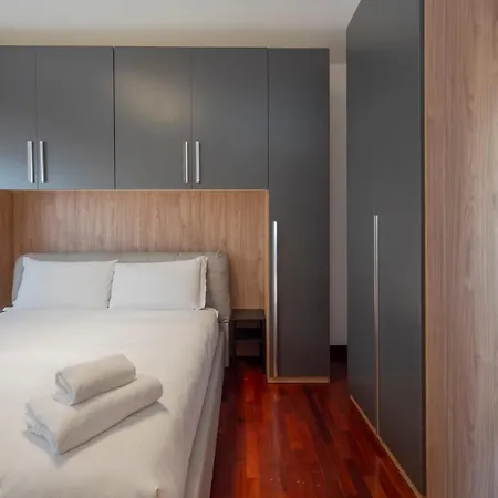 I Host - Trivulziana 3 Milaan