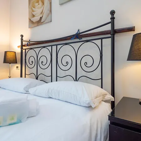 I Host - Muratori 54