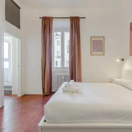 Easytopstay - New And Functional Near The Metro Milano