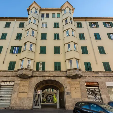 Lejlighed Easytopstay - New And Functional Near The Metro *