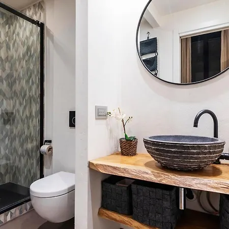 Apartament La Maison D'artiste In Brera Mediolan