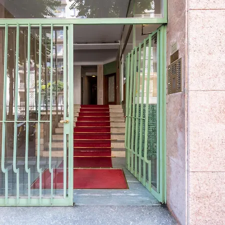 Parisienne Porta Romana Appartement