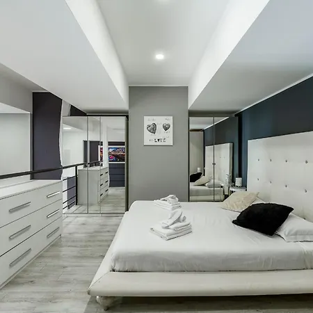 Appartement Urban Loft Certosa - Private Garden Milaan
