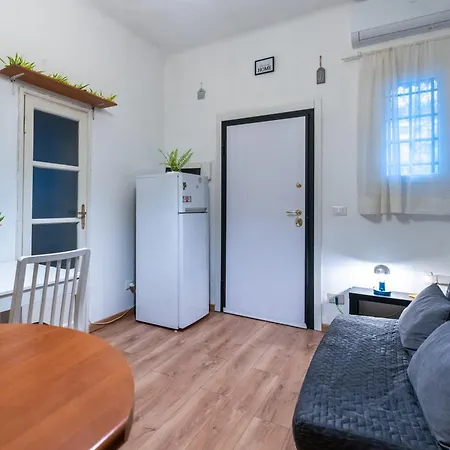 Apartment Navigli - Nel Cuore Dei Navigli *
