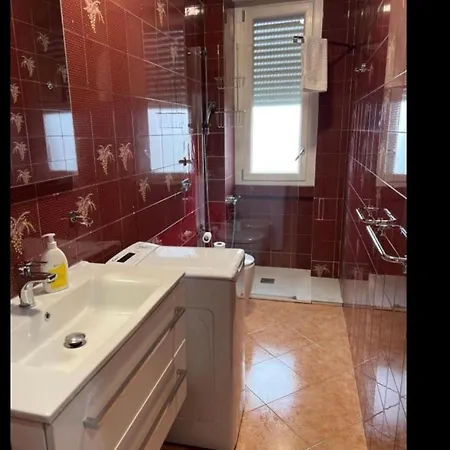 Apartment A Due Passi Dalla Iulm Milan