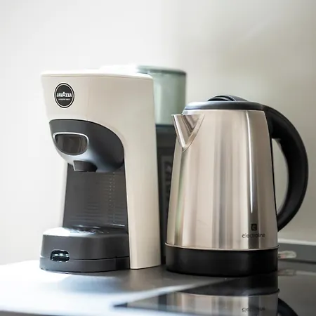 Apartment Duomo-navigli - Loft Romana Con Wi-fi & Netflix *