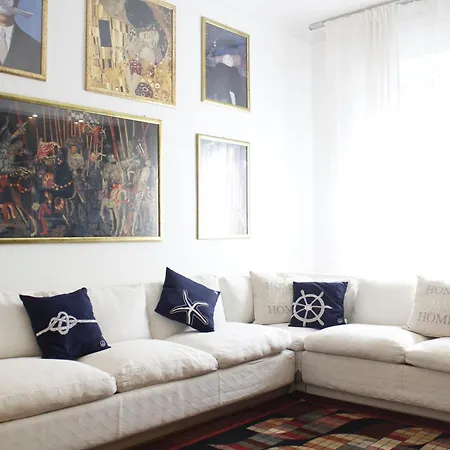 Milani Paolo Apartment Milan
