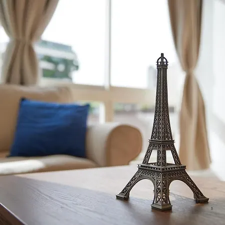 Corso Garibaldi Shopping Center, Art E Shopping *