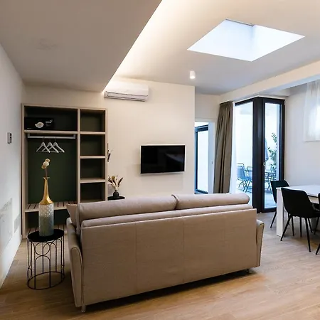 Aiello - Citylife 4*