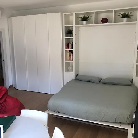 Music House - Carozzi Μιλάνο