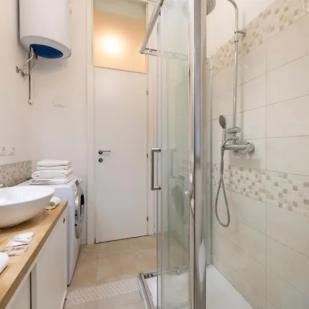 Longhena, 7 - Total White *