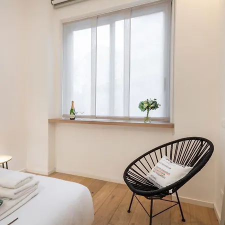 Apartment Longhena, 7 - Total White Milan
