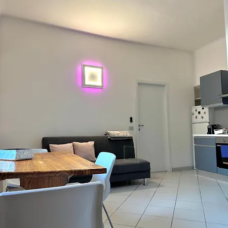 Navigli Metro4-tram2-naviglio Grande Apartmán *