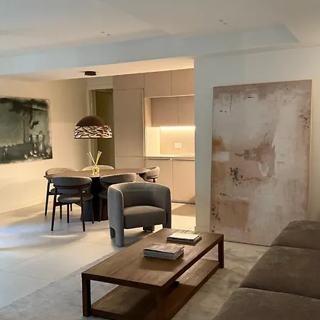 Apartamento Ando's Boutique Garden Milán