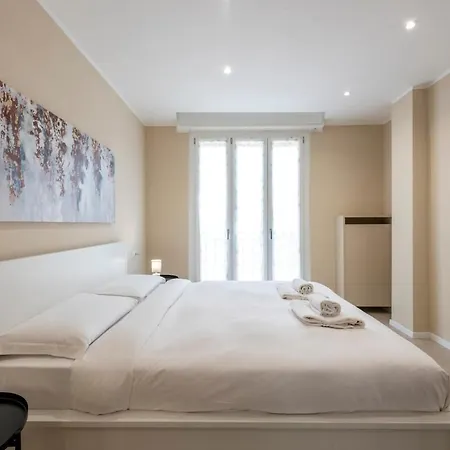 Apartment Bright 2 Bedrooms And 2 Bathrooms - B