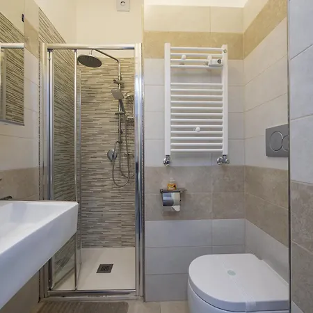 San Siro - Modern & Stylish 3 Bedroom With 2 Balconies Lotto Mm1-mm5 By Rentopolis Mediolan