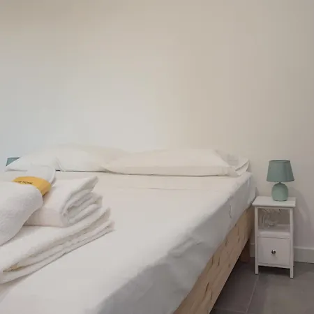 Apartament San Siro - Modern & Stylish 3 Bedroom With 2 Balconies Lotto Mm1-mm5 By Rentopolis Mediolan