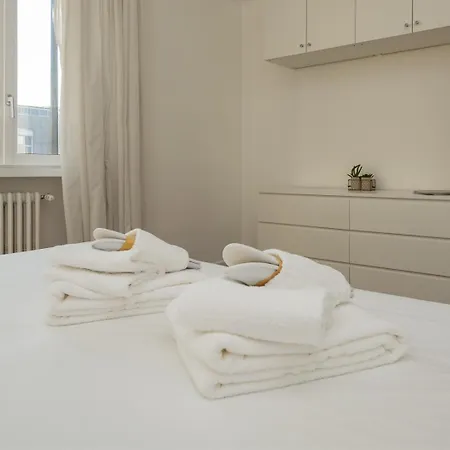 Modern 3 Bedroom With Balcony Steps From San Siro By Rentopolis *