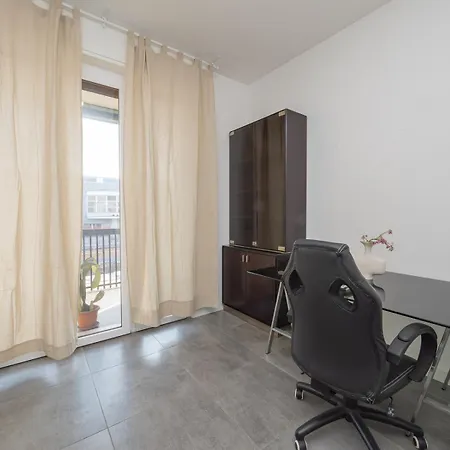 Modern 3 Bedroom With Balcony Steps From San Siro By Rentopolis *