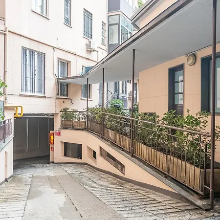 Ap1 Accogliente In Centro Milan