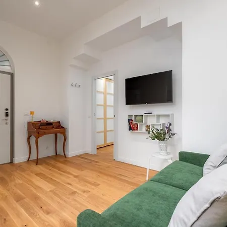 Navigli Darsena Celebrity House * Milánó