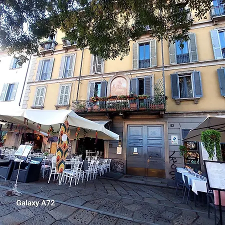 Navigli Darsena Celebrity House *