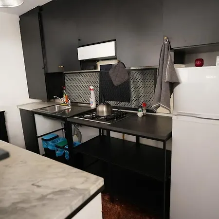 Very Vintage Milanese Apartment Milan