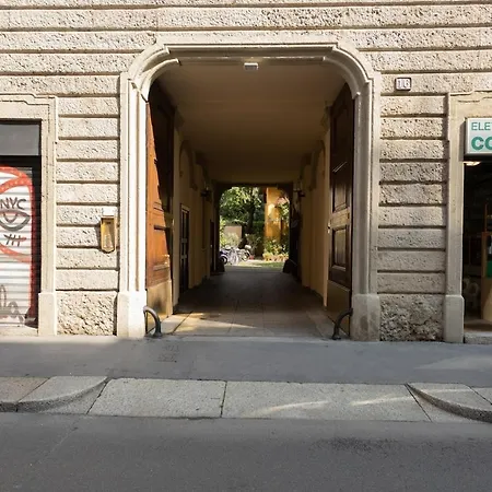 Apartment Very Vintage Milanese
