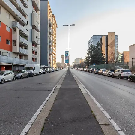 Unigarden - Bicocca District Apartment Milan