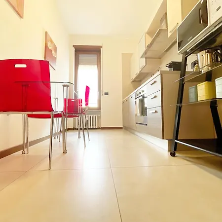 Bwr - Elegant Loft With Terrace, San Siro Διαμέρισμα