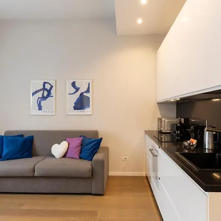 Apartment Arena Modern *
