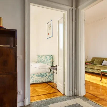 Apartment Domusmi Benedetto Marcello 89 Milan