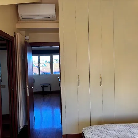 Penthouse In Fashion District Of Milan, Close To Montenapoleone, Duomo, Scala Milan