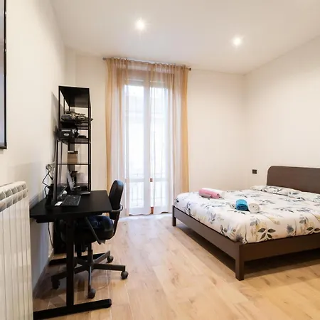 Forlanini M4-duomo Apartamento *