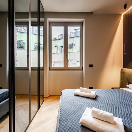 Apartment Luxury With View Steps From The Duomo *